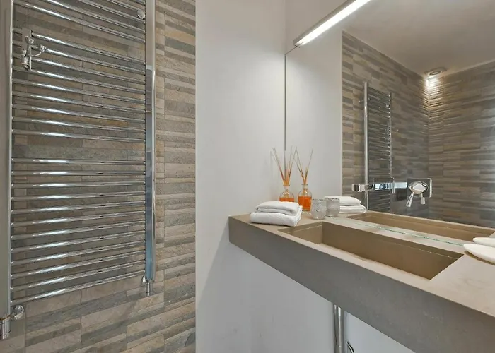 Mirage By Halldis Apartament