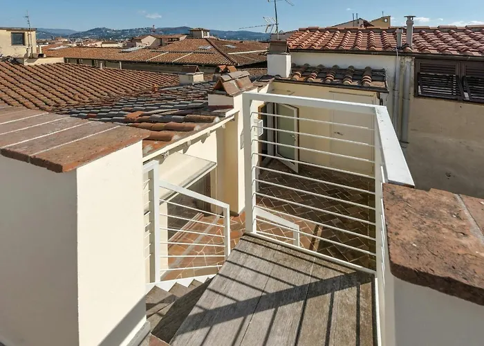 Mirage By Halldis Apartament